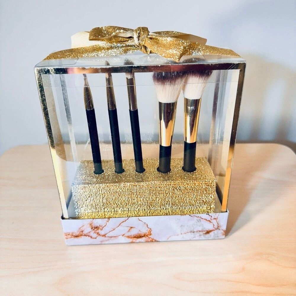 Bebe Cosmetics Brushes Makeup Brushes - Picture 8 of 9